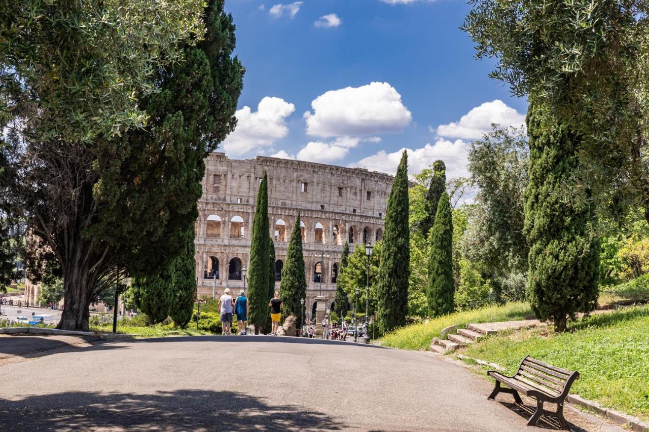 Rhome Colosseum Rome Exterior photo