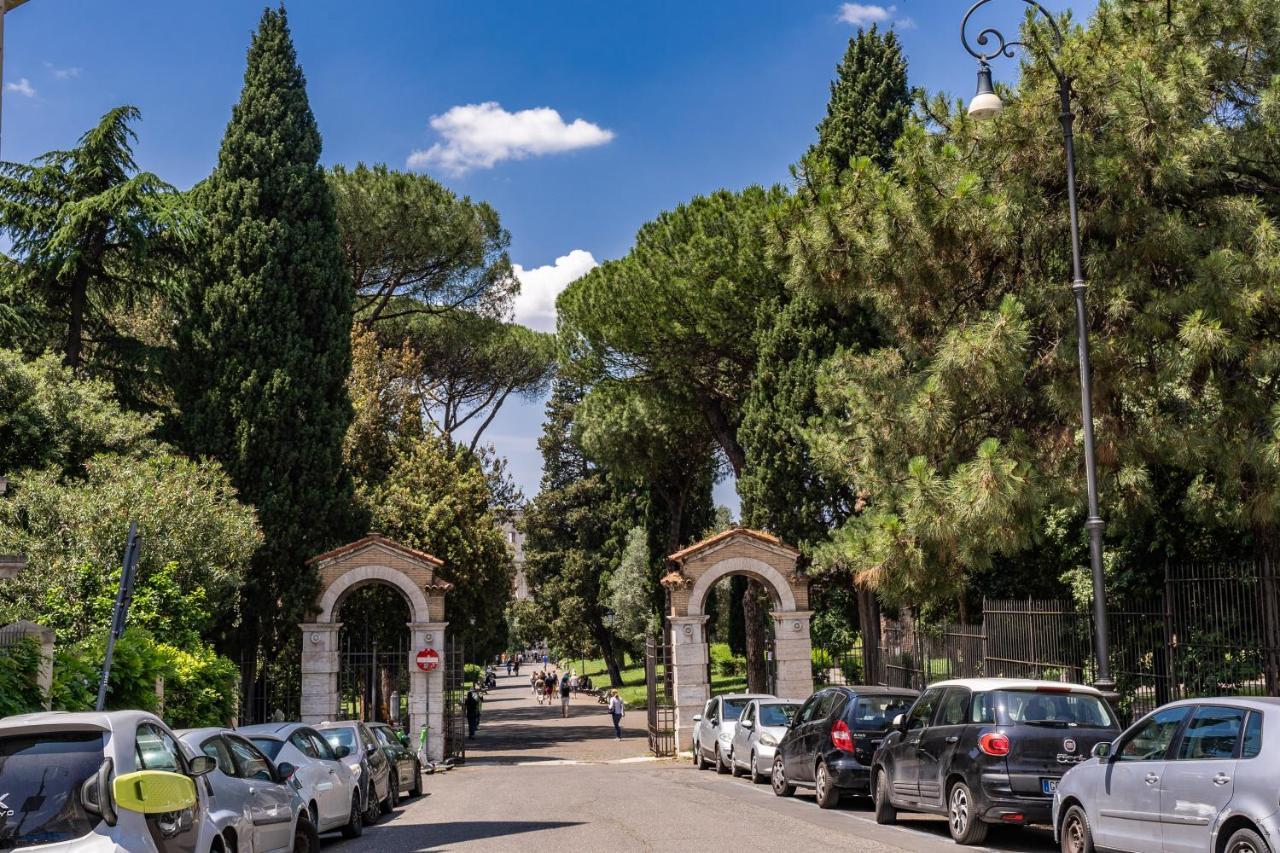 Rhome Colosseum Rome Exterior photo